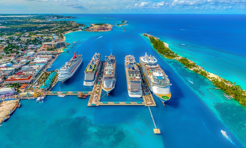 Seaport transfer service